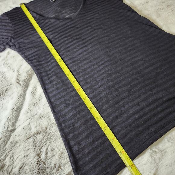 Rue 21 Black Shadow Stripe Sheer Junior's Fitted V Neck Shirt Size M - Picture 4 of 6